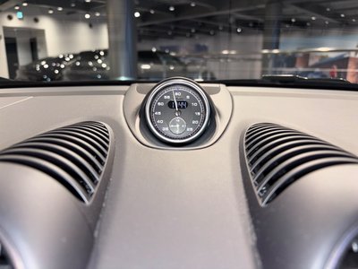 2023 Porsche 718 thumbnail 49