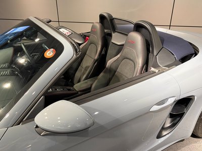 2023 Porsche 718 thumbnail 74