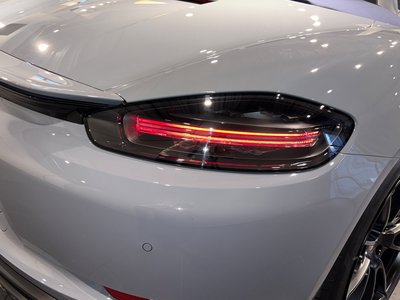 2023 Porsche 718 thumbnail 36