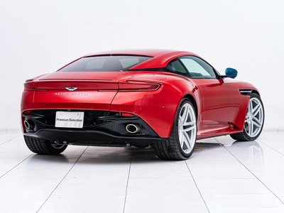 2024 Aston Martin DB12 — фото 14
