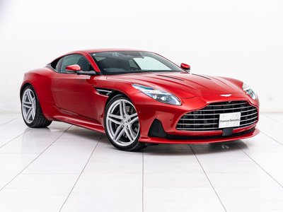 2024 Aston Martin DB12 — фото 18