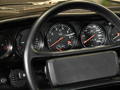صورة مصغرة 11 لـ 1986 Porsche 911