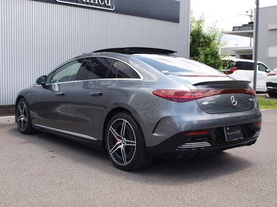 2024 Mercedes-BENZ EQE AMG photo 10