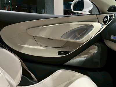 2022 Mclaren GT thumbnail 35