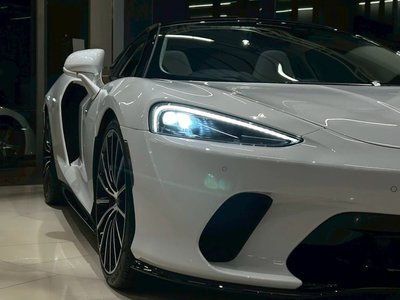 2022 Mclaren GT — фото 15