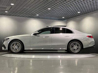 2025 Mercedes-BENZ E-CLASS photo 12