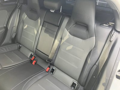 صورة 15 لـ 2020 Mercedes-BENZ A-CLASS AMG