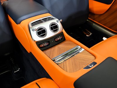 2017 ROLLS-ROYCE DAWN 照片 38