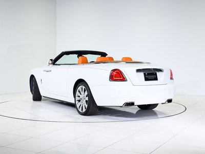 2017 ROLLS-ROYCE DAWN 照片 6