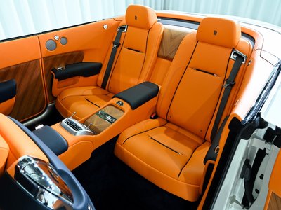 2017 ROLLS-ROYCE DAWN 照片 37