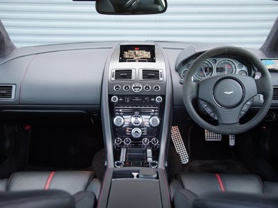 2014 Aston Martin V12 VANTAGE photo 13