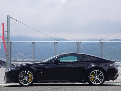 2014 Aston Martin V12 VANTAGE photo 10