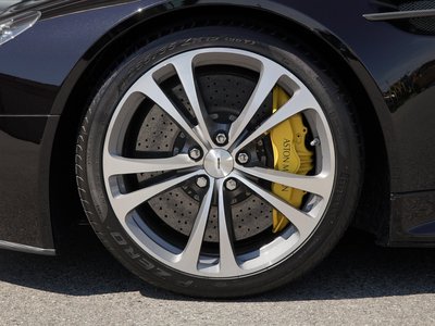 2014 Aston Martin V12 VANTAGE 照片 38