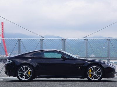 2014 Aston Martin V12 VANTAGE photo 6