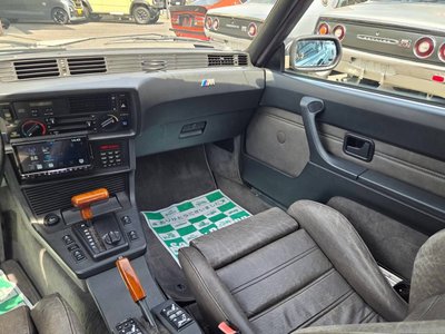صورة 26 لـ 1987 BMW 6 SERIES