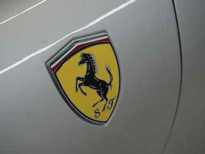 2023 Ferrari ROMA — миниатюра 21