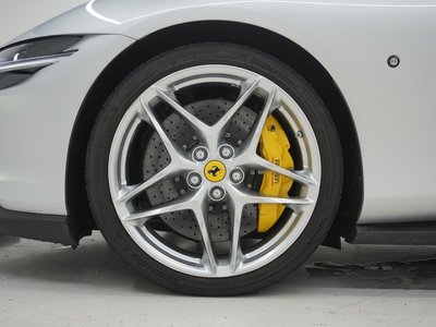 2023 Ferrari ROMA — миниатюра 28