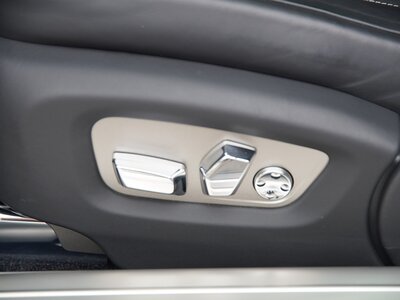 2015 ROLLS-ROYCE WRAITH 照片 16