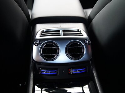 2015 ROLLS-ROYCE WRAITH 照片 43