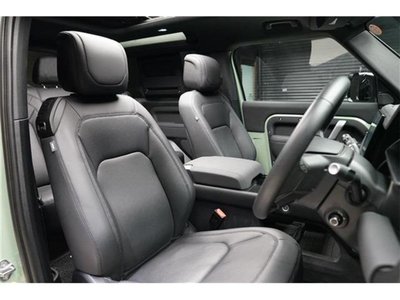 2023 LAND Rover DEFENDER 照片 7
