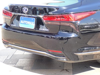 2021 Lexus LS photo 12