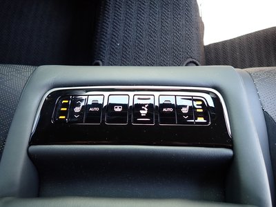 2021 Lexus LS thumbnail 37