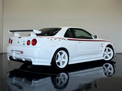 1999 Nissan SKYLINE GT-R photo 2