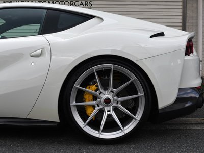 2019 Ferrari 812 SUPERFAST — миниатюра 31