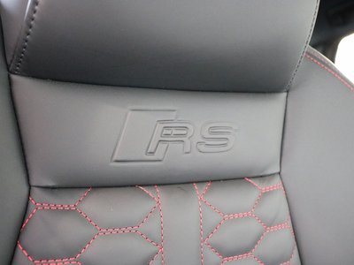 صورة 10 لـ 2025 AUDI RS3 SEDAN