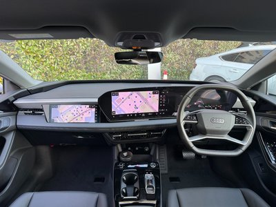 صورة 6 لـ 2025 AUDI A6 SPORTBACK E-TRON