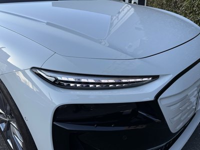 صورة 12 لـ 2025 AUDI A6 SPORTBACK E-TRON