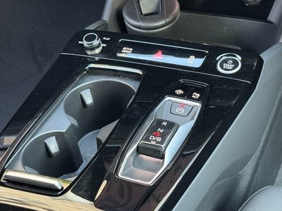 صورة 8 لـ 2025 AUDI A6 SPORTBACK E-TRON