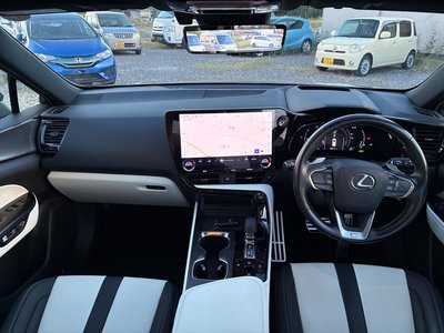 صورة مصغرة 3 لـ 2023 Lexus NX