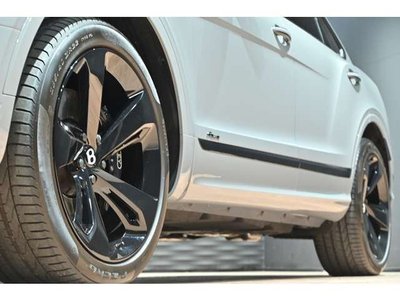 صورة مصغرة 17 لـ 2023 Bentley BENTAYGA