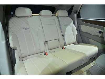 صورة مصغرة 20 لـ 2023 Bentley BENTAYGA