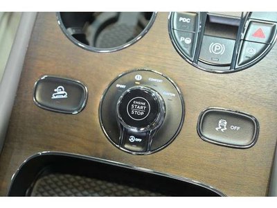 صورة مصغرة 43 لـ 2023 Bentley BENTAYGA