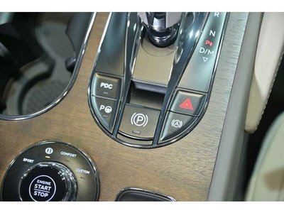 صورة مصغرة 42 لـ 2023 Bentley BENTAYGA