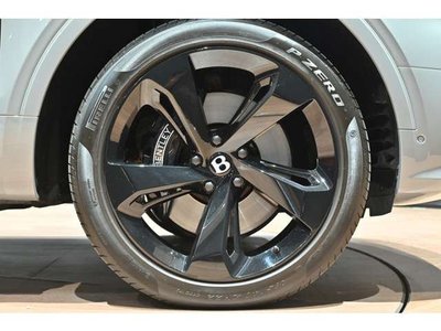 صورة مصغرة 3 لـ 2023 Bentley BENTAYGA