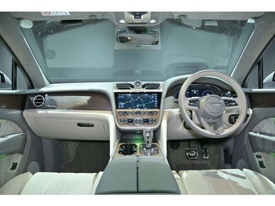صورة مصغرة 22 لـ 2023 Bentley BENTAYGA