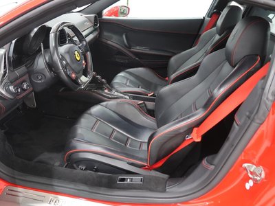 صورة 32 لـ 2010 Ferrari 458 ITALIA