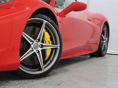 صورة 24 لـ 2010 Ferrari 458 ITALIA