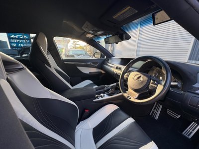 2016 Lexus GS F photo 12
