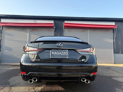2016 Lexus GS F photo 4