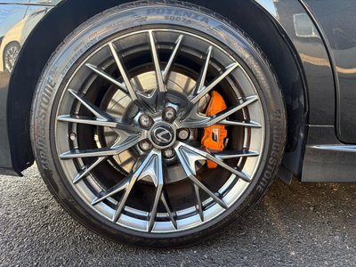 2016 Lexus GS F photo 10