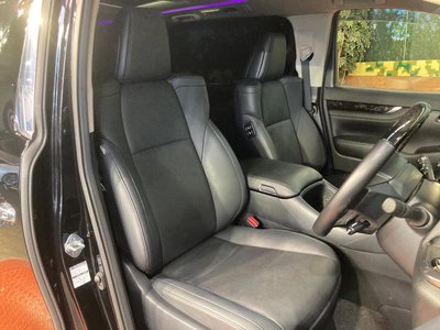 2023 Toyota ALPHARD — фото 10
