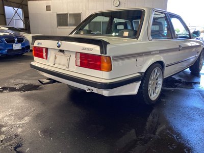 1986 BMW 3 SERIES COUPE — фото 33