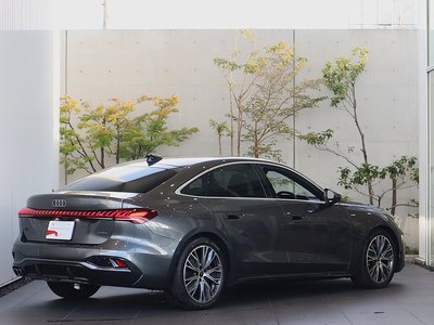 2025 AUDI A5 photo 9