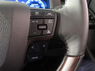 2025 Toyota ALPHARD — фото 11