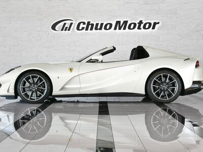2021 Ferrari 812 GTS 照片 2