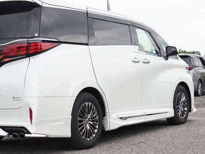 صورة 16 لـ 2025 Toyota ALPHARD